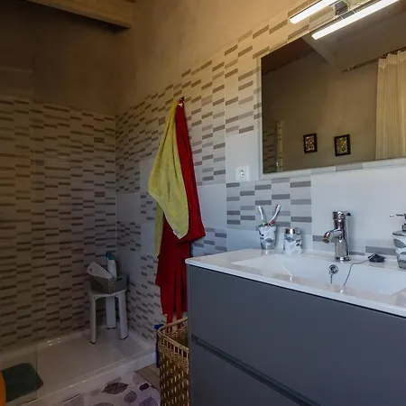 Casa Serramoca Ii Nyaraló *